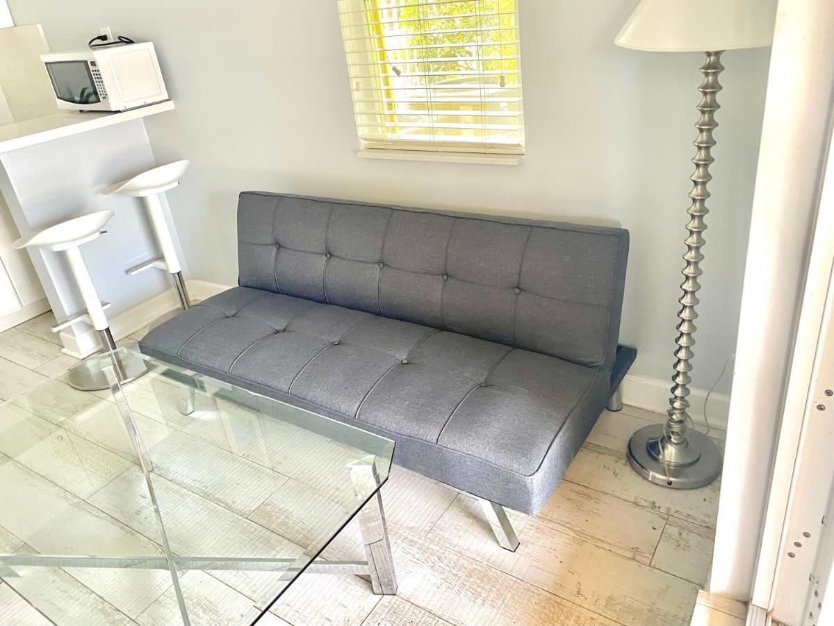 Capri Inn & Apartments Lake Worth Beach Εξωτερικό φωτογραφία